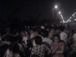 群众群殴警察视频,现场视频揭示惊人一幕