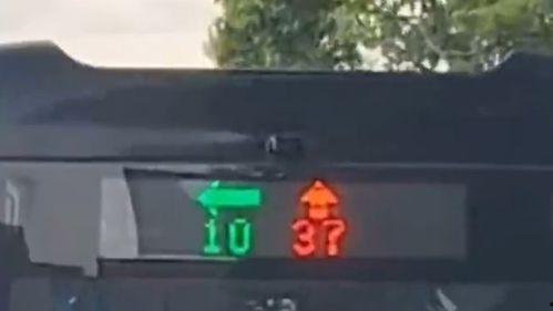 红绿灯倒计时视频,揭秘交通信号灯背后的时间奥秘